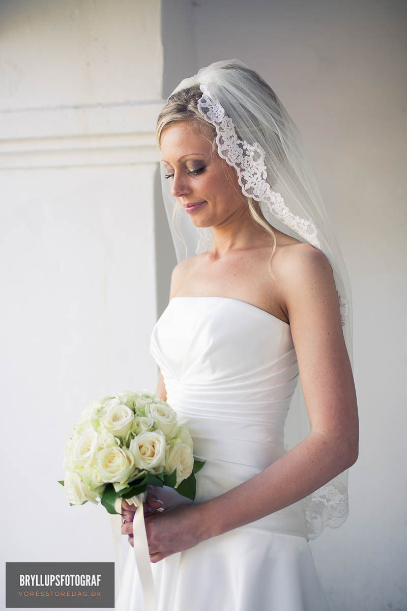 Wedding Dress Length and How Long Should A Wedding Dress Be? \u2013 Wedding